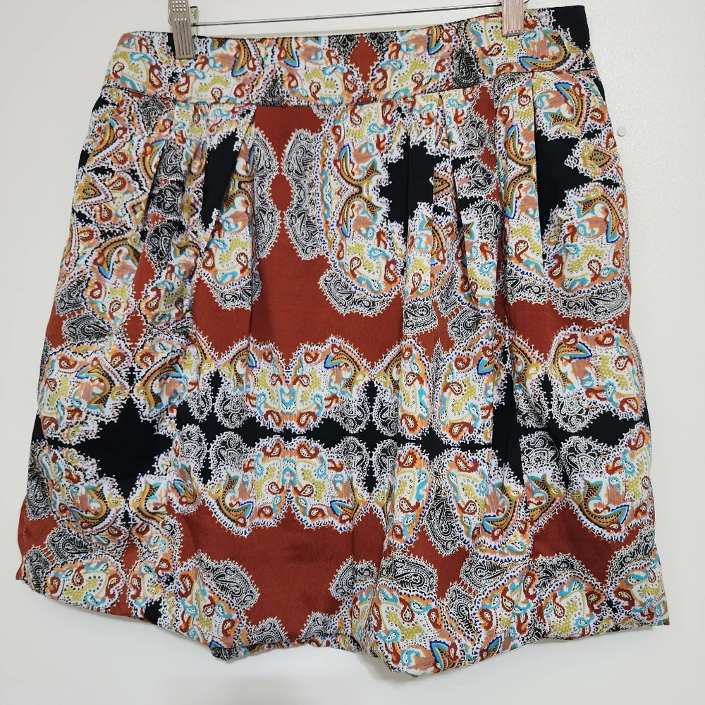 nwt WALTER BAKER W118 size Large Paisley Boho‎ Skirt Fully Lined Multicolor